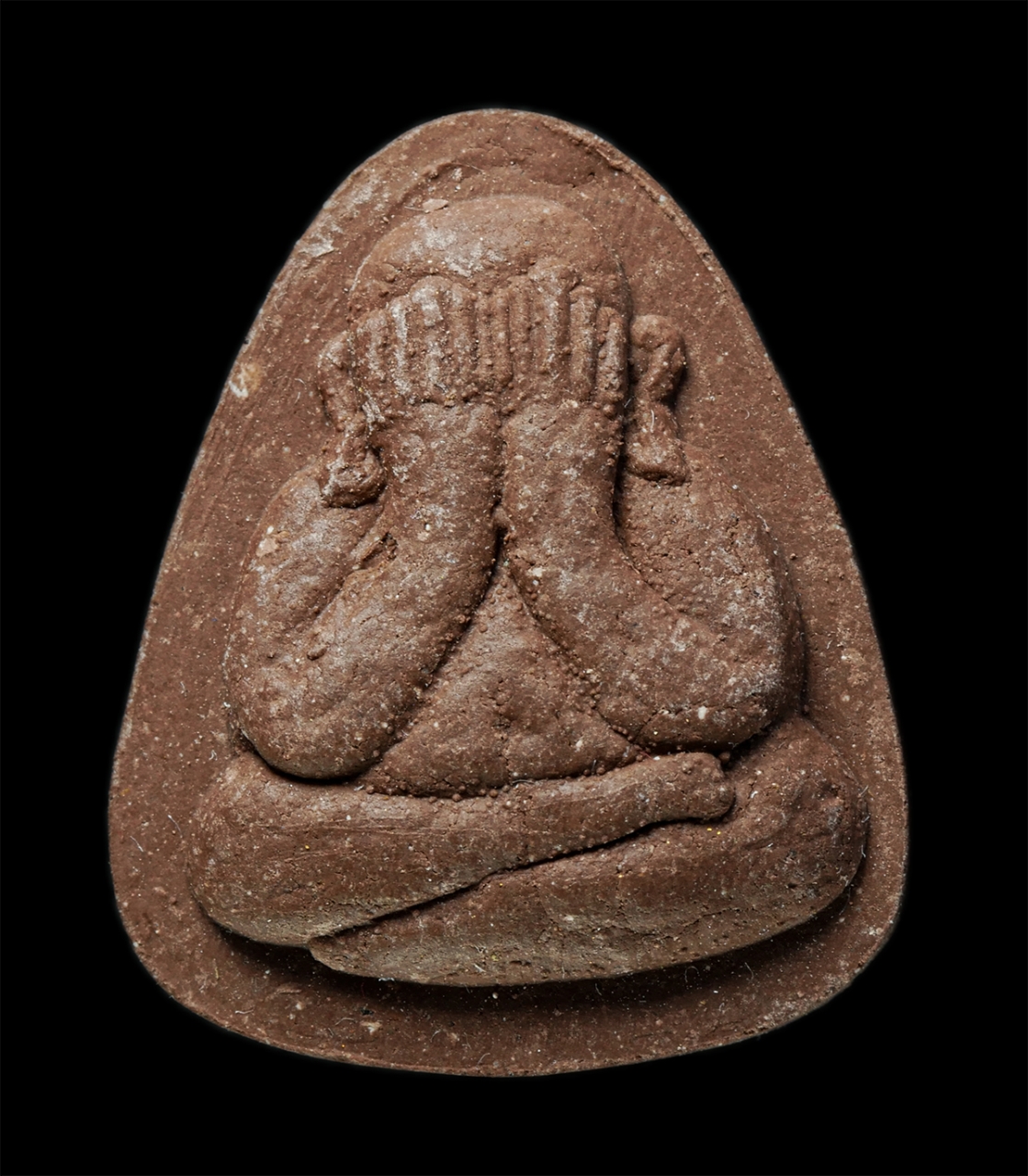 7Jan2026 (192)p.jpg - พระปิดตาปลดหนี้ ยันต์เหนือดวง รุ่นแรก หลวงปู่มหาศิลา สิริจันโท อายุวัฒนมงคล 75 ปี2563 วัดโพธิ์ศรีสะอาด จ.กาฬสินธุ์ พิธีปลุกเสกในพระธาตุพนม และนำกลับมา [..] | https://kamulet.in.th